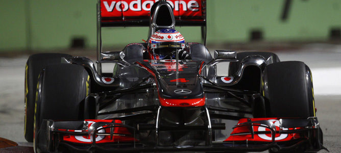 Jenson Button: "Creo que todos sufriremos con los neumáticos durante la carrera"