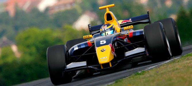 Jean-Eric Vergne correrá con Toro Rosso en los entrenamientos libres del GP de Corea