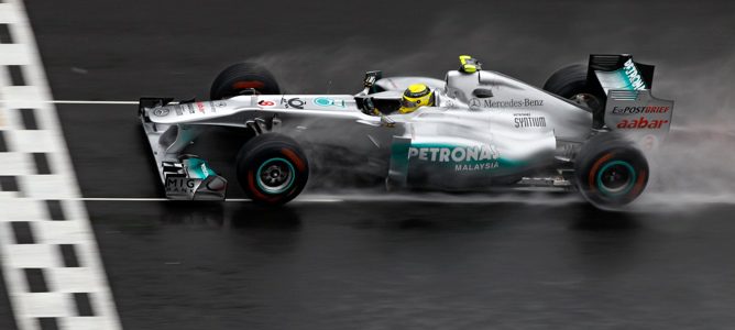 Nico Rosberg recibe una multa de 10.000 euros en Corea