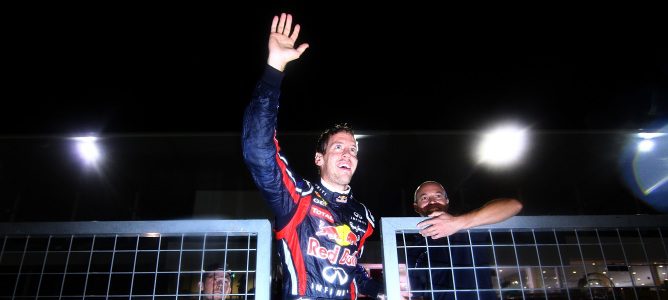 Sebastian Vettel regresa a Milton Keynes como un héroe