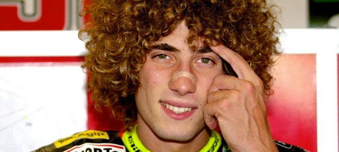 Un minuto de silencio en recuerdo por las muertes de Marco Simoncelli y Dan Wheldon