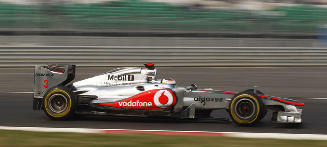 Lewis Hamilton acepta su sanción: "Fue culpa mía, como de costumbre"
