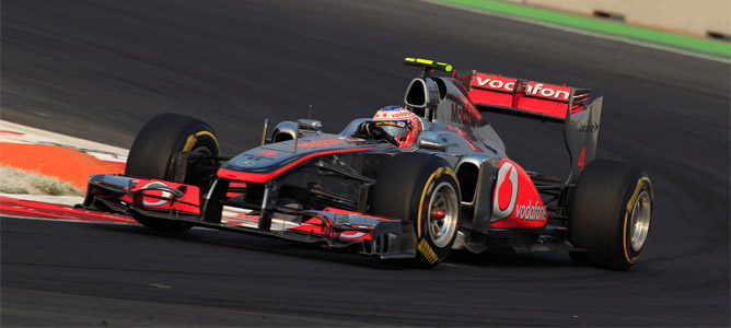 Jenson Button manda en los primeros libres del Gran Premio de Abu Dabi