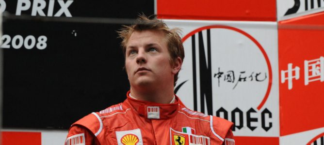 Martin Whitmarsh anima a Williams para que contrate a Kimi Räikkönen