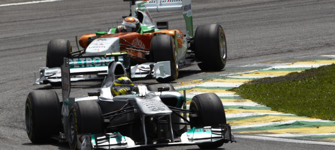 Mercedes celebra su triunfo como mejor fabricante de motores de la F1 en 2011