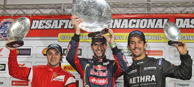 Jaime Alguersuari se impone en el Desafío Internacional de las Estrellas