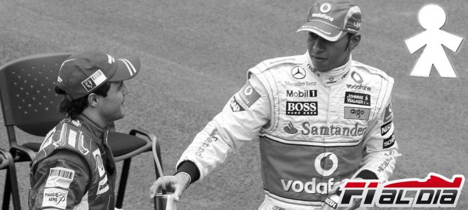 Massa y Hamilton hablando