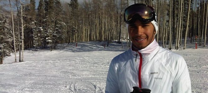 Lewis Hamilton esquiando en las vacaciones de 2012