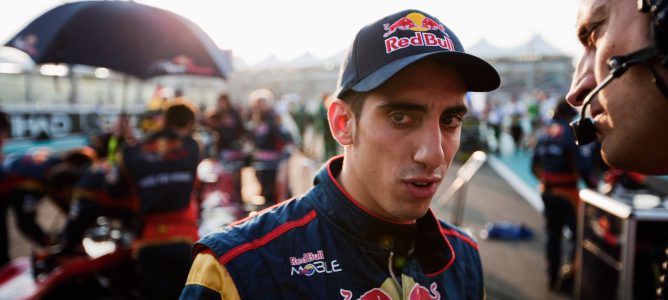 Buemi en el paddock