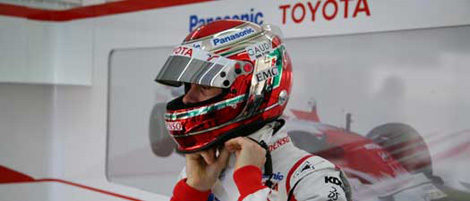 Trulli mantiene a Toyota en los primeros diez