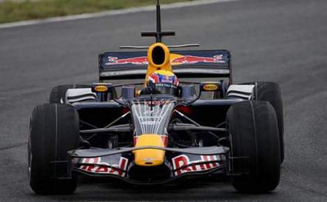 Webber manda en los test del jueves de Montmeló