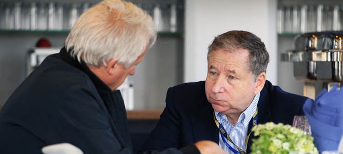 Jean Todt, Presidente de la FIA, y Charlie Whiting