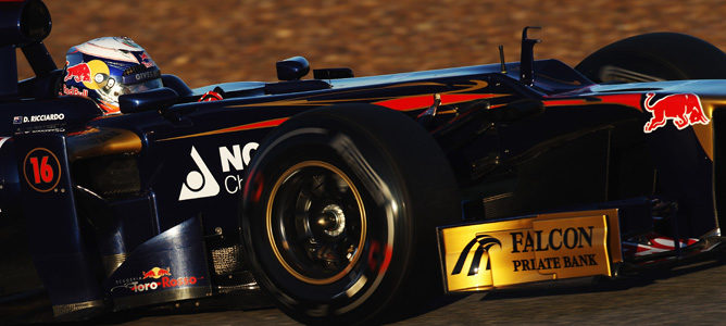 Kimi Räikkönen y Lotus lideran el primer día de test en Jerez
