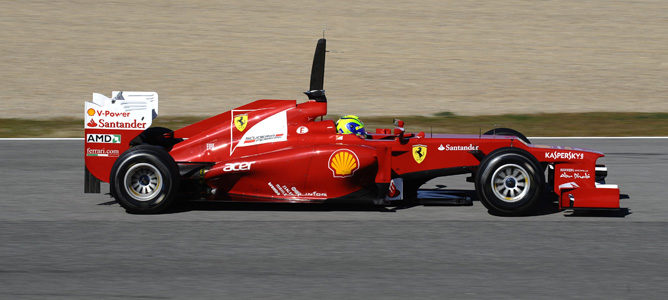 Felipe Massa con Ferrari en Jerez