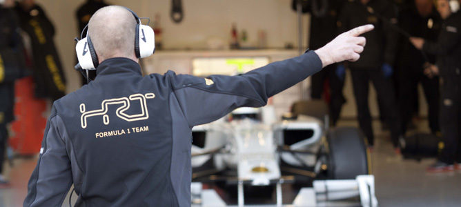 Pedro saliendo del box en Jerez