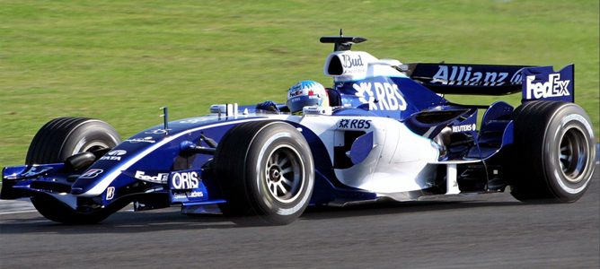 Alex Wurz rodando con el equipo Williams