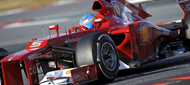 Fernando Alonso rueda con el F2012