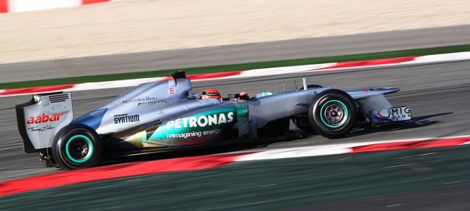 Michael Schumacher en test Barcelona