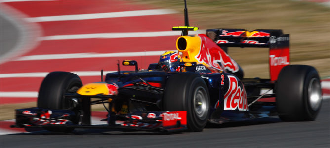 Mark Webber rueda con el RB8