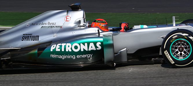 Schumacher con el W03