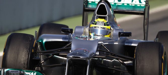 Rosberg en el W03