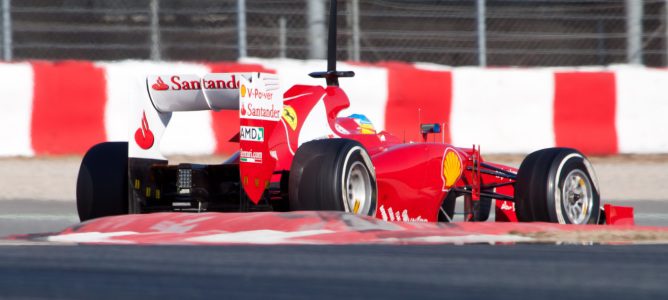 Alonso con el F2012