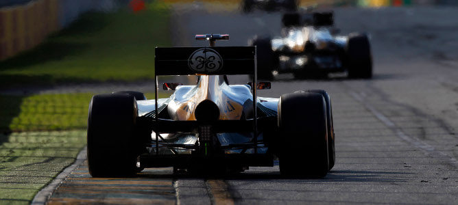 Petrov y Kovalainen en Australia 2012