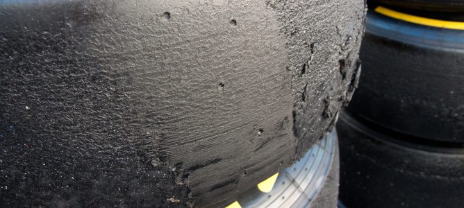 Neumáticos Pirelli desgastados
