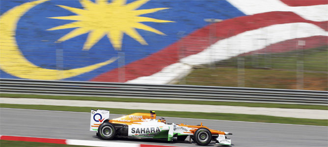 Nico Hulkenberg rueda en Malasia con el Force India