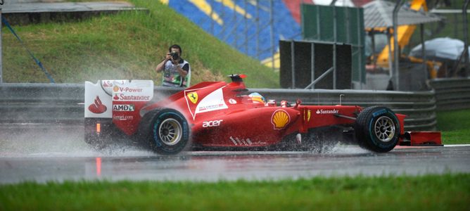 Fernando Alonso gana el GP de Malasia 2012