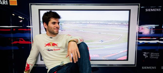 Jaime Alguersuari podría ser piloto probador para Pirelli