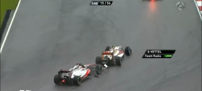 La maniobra entre Button y Karthikeyan