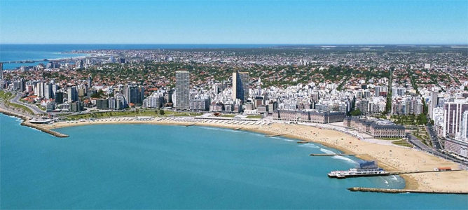 Playa de Mar de Plata, futura ciudad que albergue el GP de Argentina