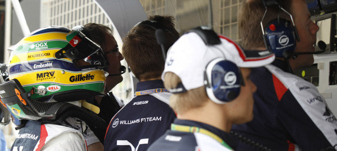 Bruno Senna hecha un vistazo a las evoluciones de Pastor Maldonado