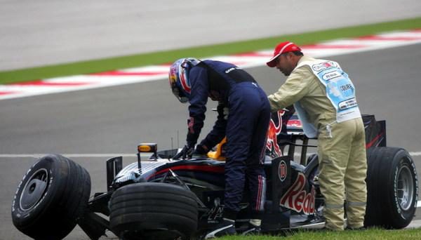 Webber admite su error