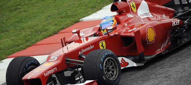 Fernando Alonso con Ferrari en los test de Mugello