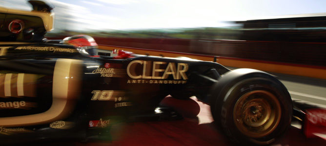 Romain Grosjean con Lotus en los test de Mugello