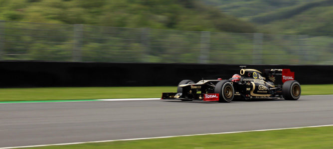 Romain Grosjean: "Estar en cabeza incluso cuando no lo pretendemos es satisfactorio"