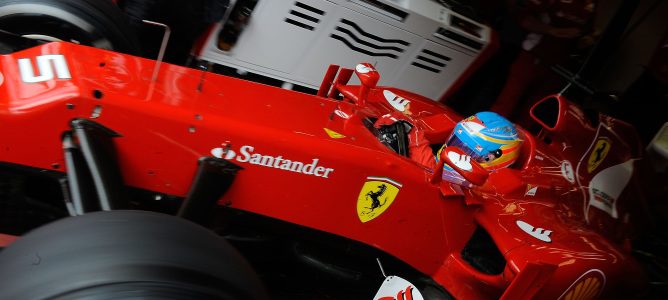 Fernando Alonso lidera los primeros entrenamientos libres del GP de España 2012