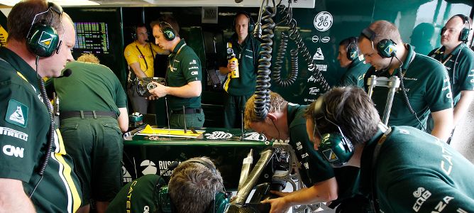 Trabajos en el coche de Heikki Kovalainen