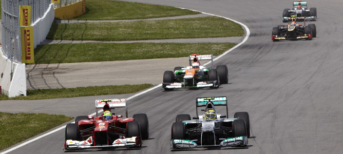Nico Rosberg batalla con Felipe Massa