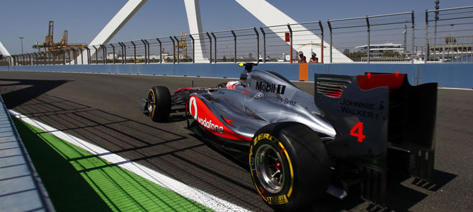 Jenson Button rodando en Valencia