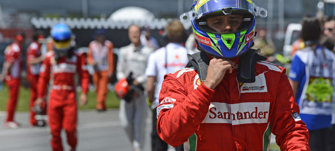 Felipe Massa camina por el circuito de Montreal