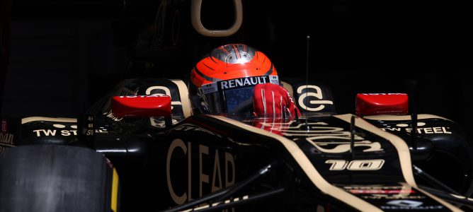 Romain Grosjean lidera los primeros entrenamientos libres del GP de Gran Bretaña 2012