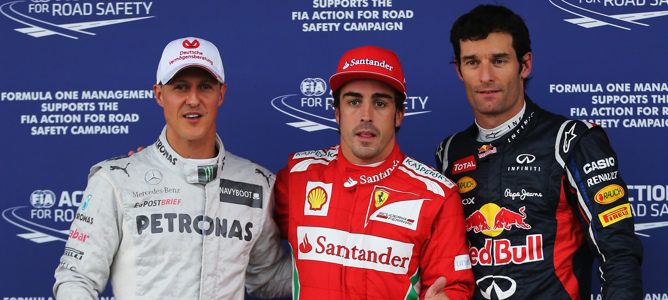 Fernando Alonso bajo la intensa lluvia en Silverstone