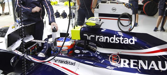 Valtteri Bottas en los test de Silverstone 2012