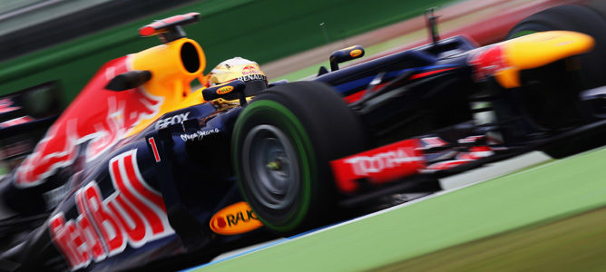 Sebastian Vettel con neumáticos intermedios en Hockenheim 2012