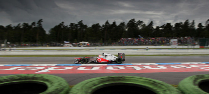Jenson Button en un nublado Hockenheim 2012