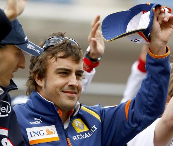 Alonso: "Estoy muy contento con el comportamiento del coche"