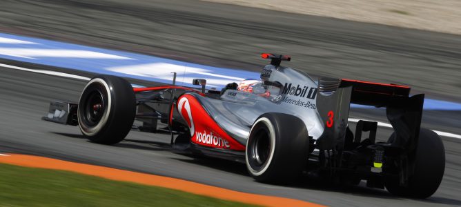 Jenson Button: "El coche parece rápido en condiciones de seco"